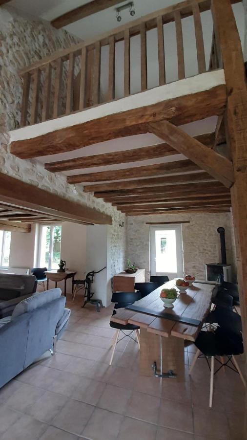 Luçay-le-Mâle 라 베리큐리엔 프로체 뒤 주 드 보발 상테뇽 B&B 외부 사진
